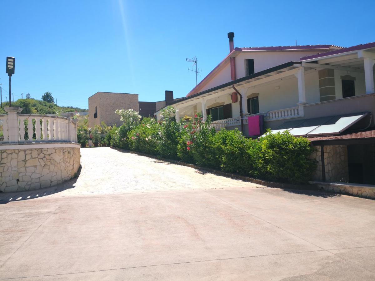 Da Alduccio Bed & Breakfast Vico Del Gargano Bagian luar foto
