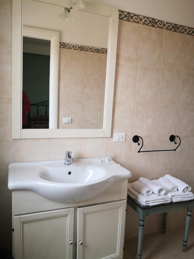 Da Alduccio Bed & Breakfast Vico Del Gargano Bagian luar foto